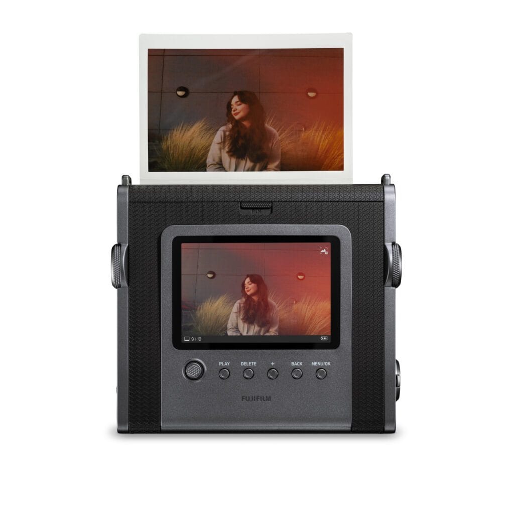 INSTAX Wide Evo disponible chez Germain Photo à Tours